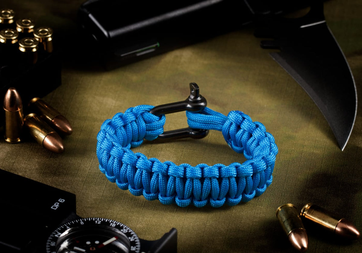 Invader Gear Shackle Bracelet – UN Blue