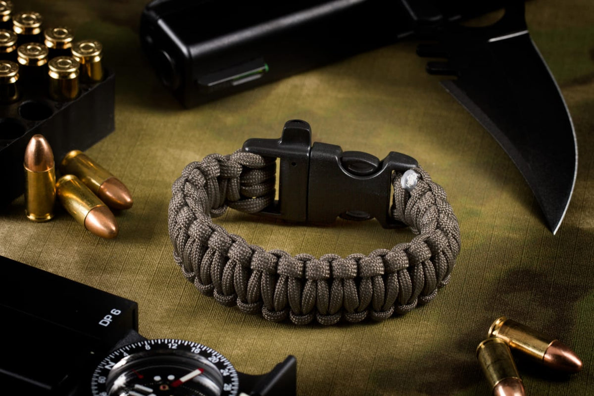 Invader Gear Survival Bracelet – Gun Grey