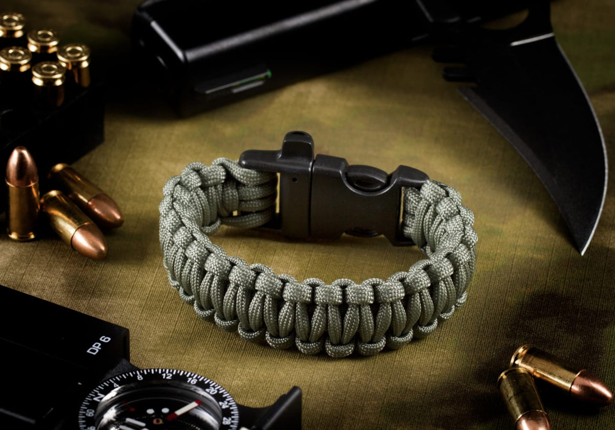 Invader Gear Survival Bracelet – Grey